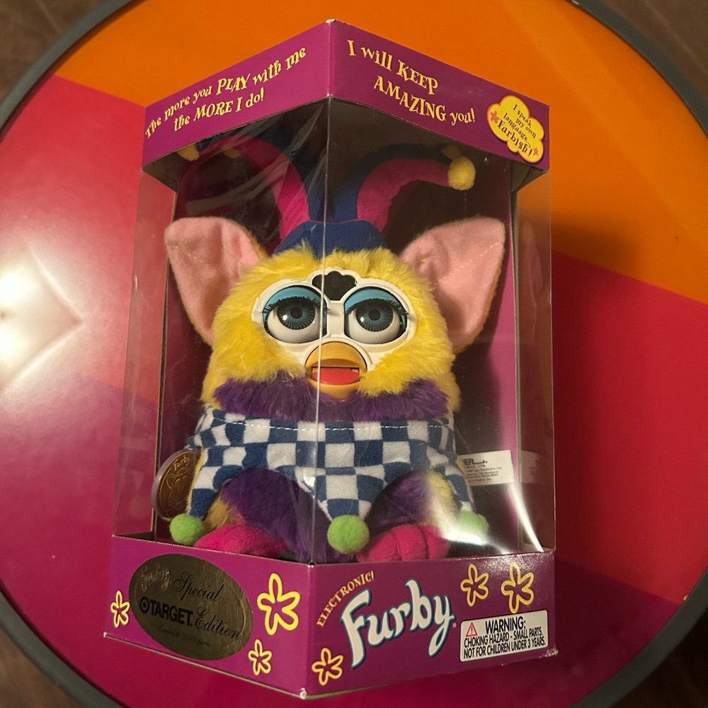 Furby “the jester” Electronic Toy! Vintage collectors!! 1999